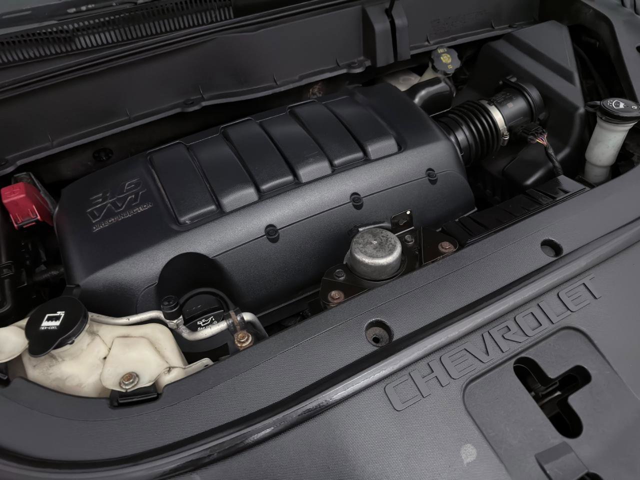 Used 2010 Chevrolet Traverse LT w/ Personal Connectivity Package FWD image 39