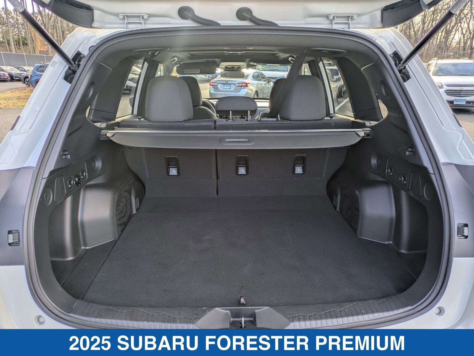 Certified 2025 Subaru Forester Premium image 33