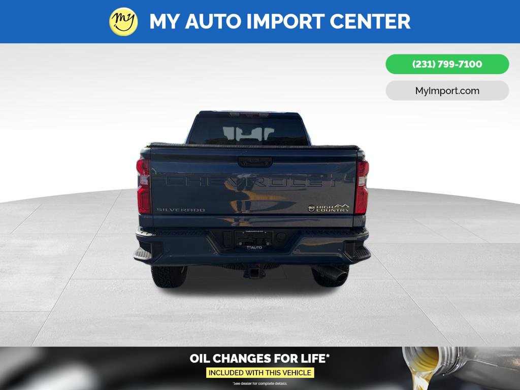 Used 2024 Chevrolet Silverado 3500 High Country w/ Technology Package AWD/4WD image 6