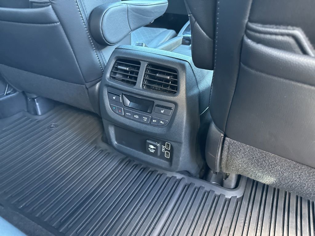 Used 2023 Honda Passport Elite image 15