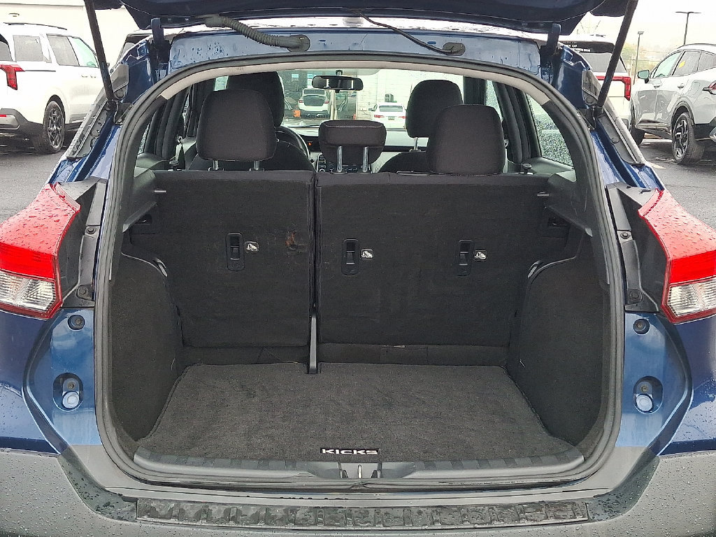 Used 2019 Nissan Kicks SV w/ Exterior Package FWD image 26