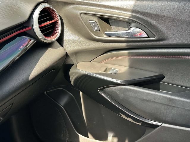 Used 2025 Chevrolet Trax RS w/ Driver Confidence Package FWD image 27
