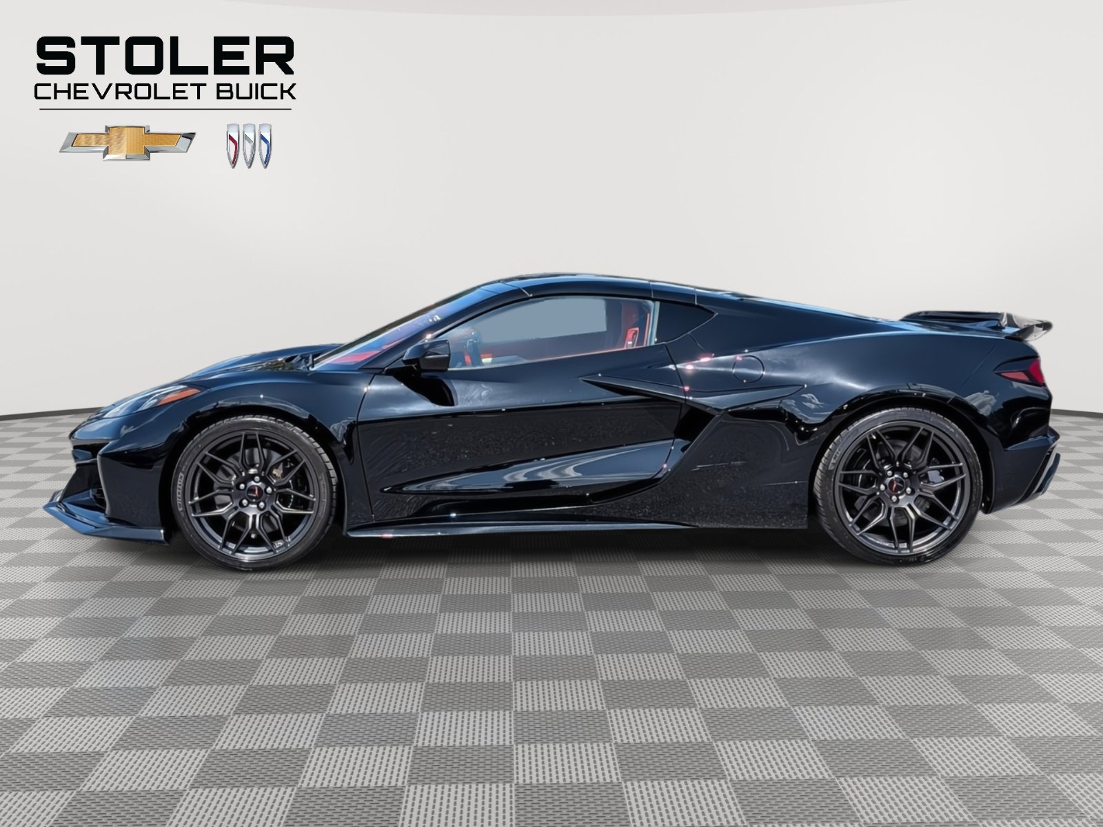 Used 2024 Chevrolet Corvette Z06 w/ Battery Protection Package image 2