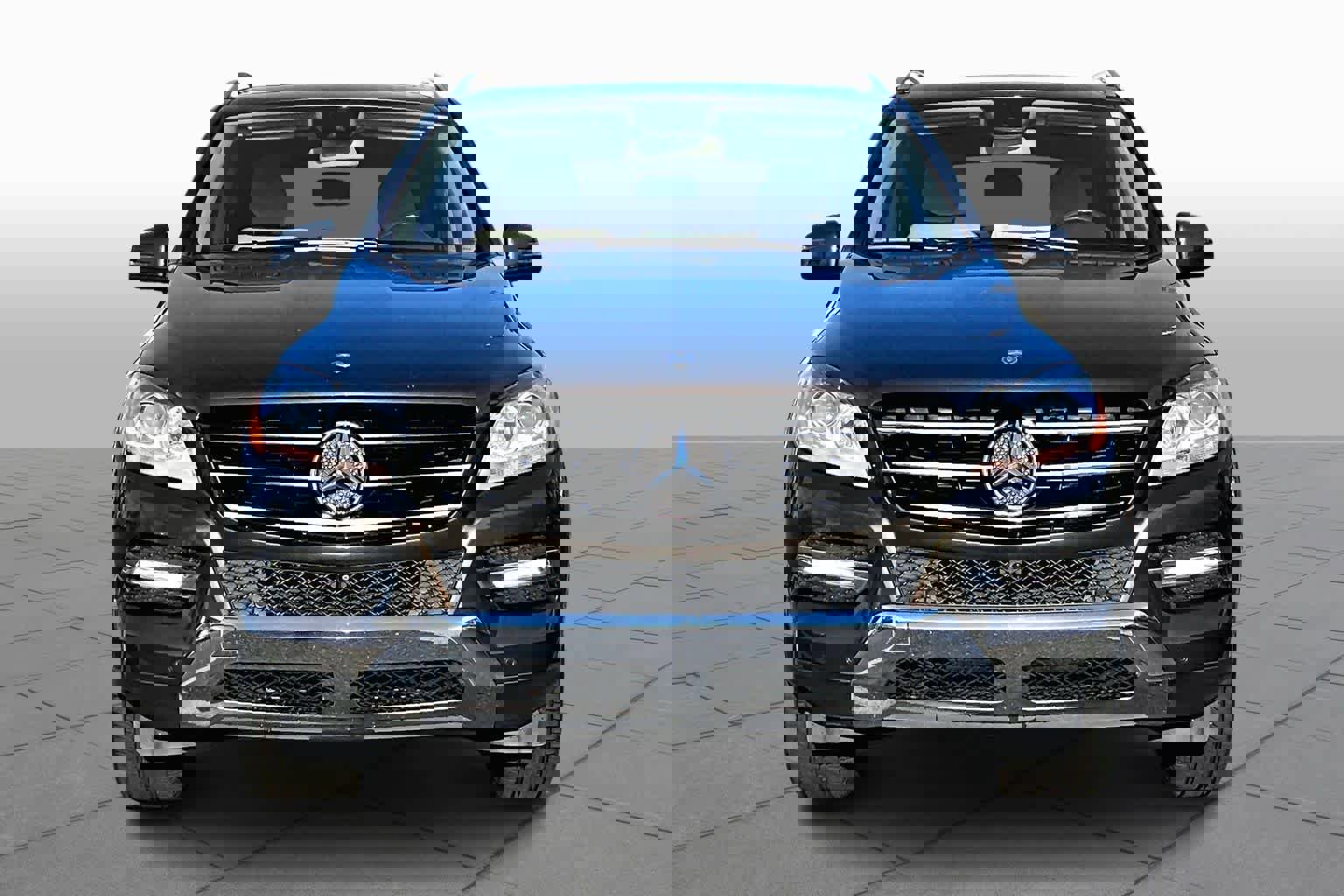 Used 2015 Mercedes-Benz ML 350 2WD image 3