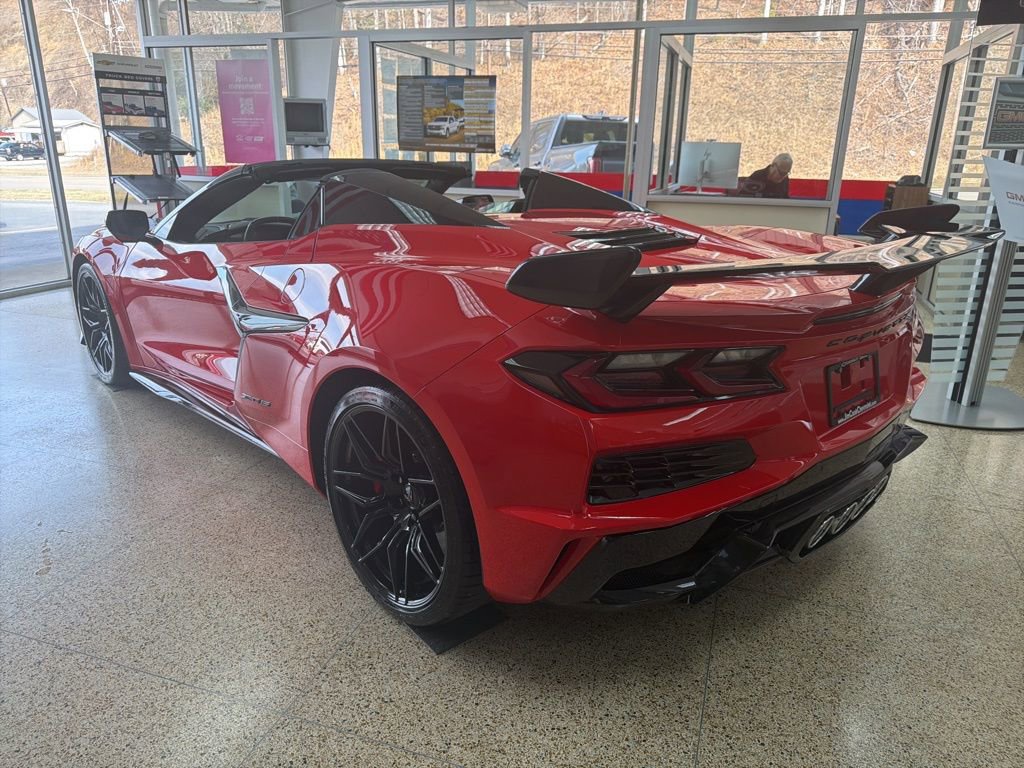 New 2026 Chevrolet Corvette Z06 w/ Battery Protection Package image 2