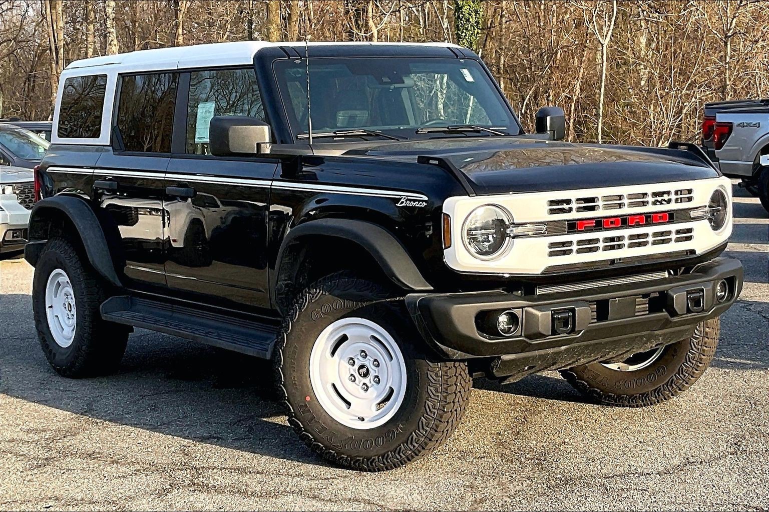 New 2026 Ford Bronco Heritage Edition AWD/4WD image 1