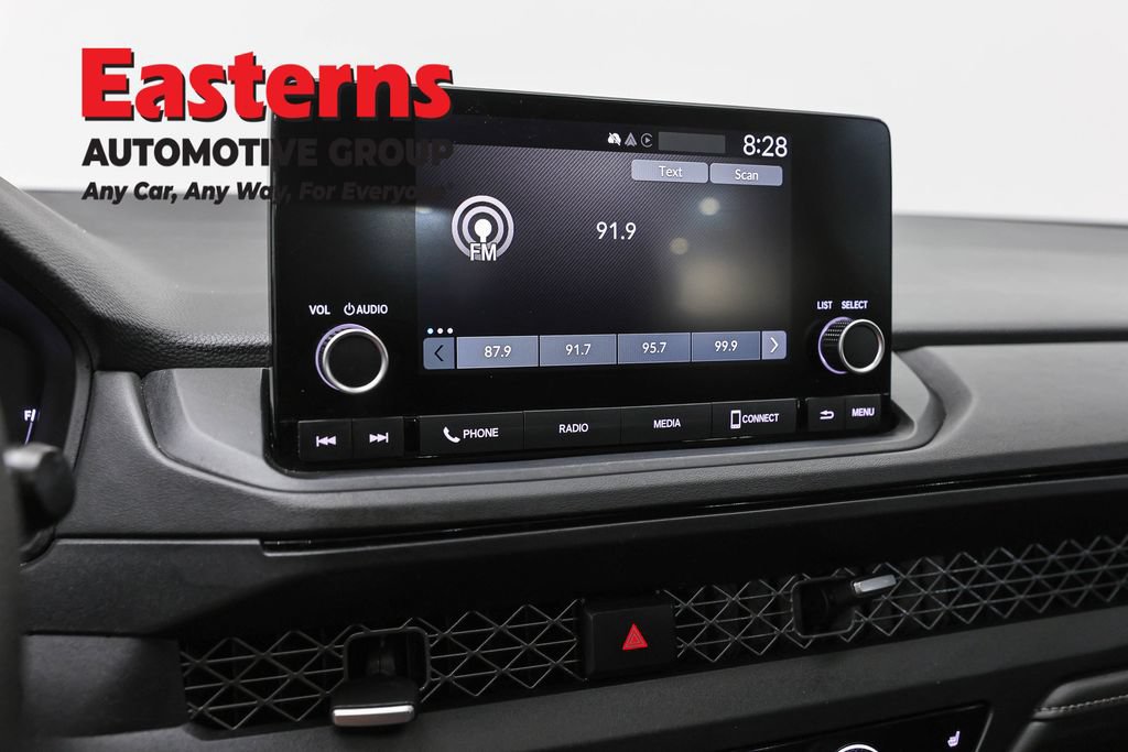 Used 2024 Honda Accord EX image 18