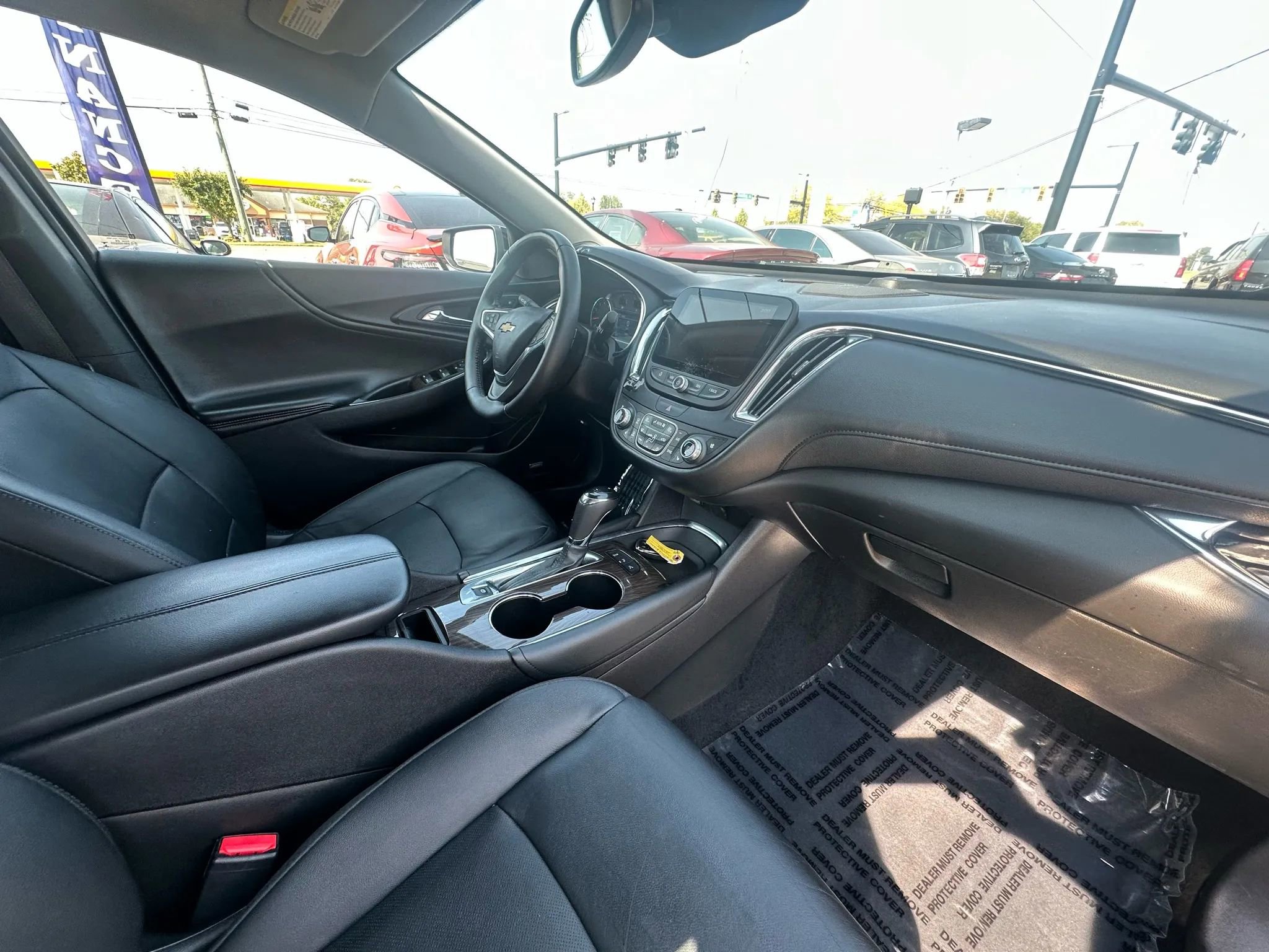 Used 2017 Chevrolet Malibu Premier w/ Premier Sun and Wheel Package image 28