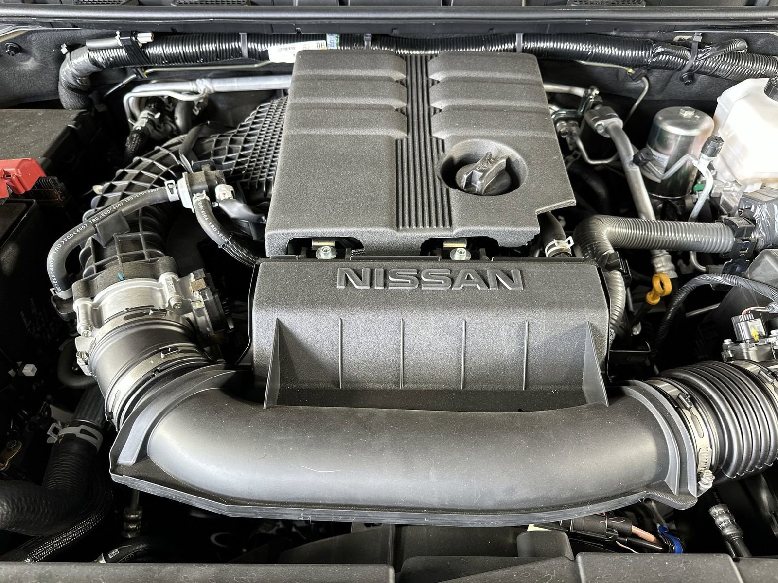 New 2025 Nissan Frontier PRO-4X w/ Interior Protection Package image 33