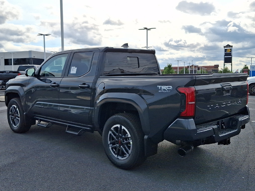 New 2026 Toyota Tacoma TRD Sport w/ TRD Sport Premium Package AWD/4WD image 4