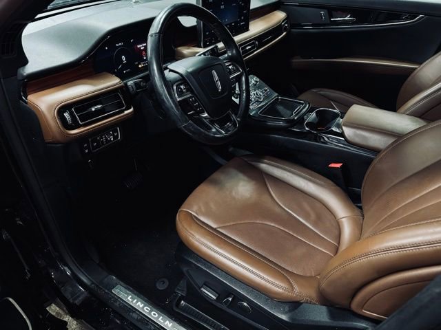 Used 2022 Lincoln Nautilus Reserve image 21