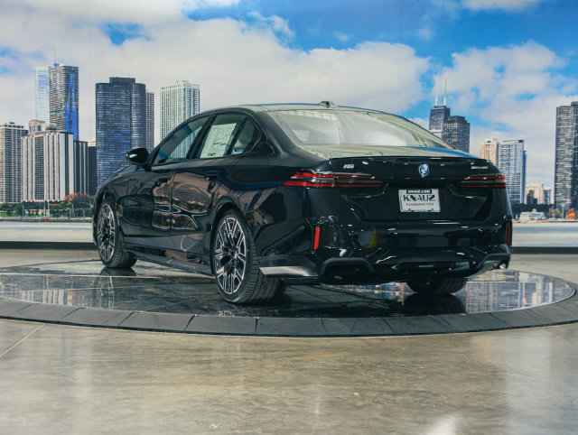 New 2027 BMW i5 xDrive40 w/ M Sport Package AWD/4WD image 7