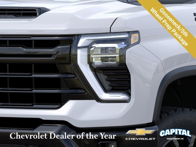New 2026 Chevrolet Silverado 2500 LTZ w/ LTZ Plus Package AWD/4WD image 11