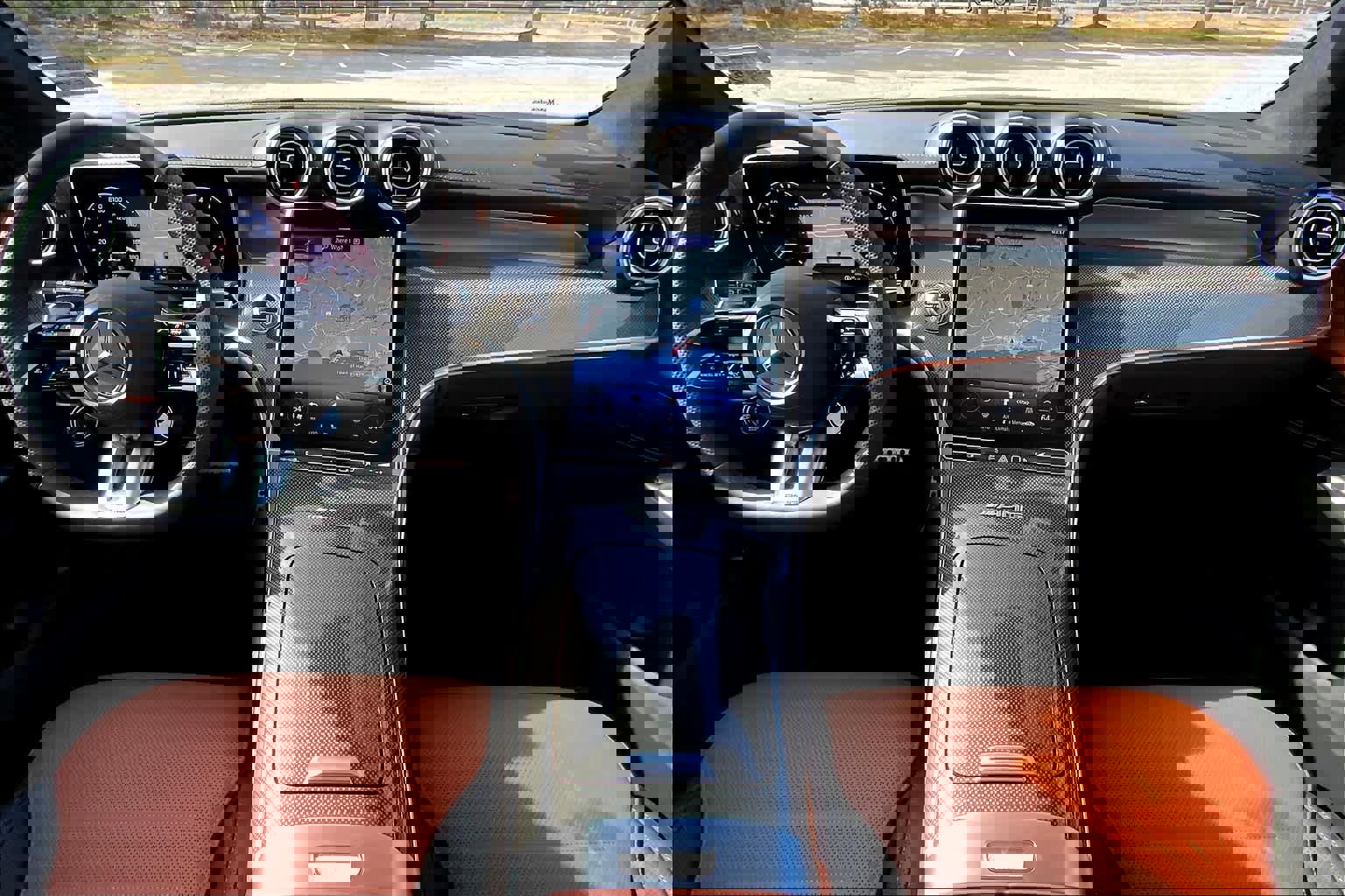 New 2025 Mercedes-Benz GLC 43 AMG 4MATIC image 5