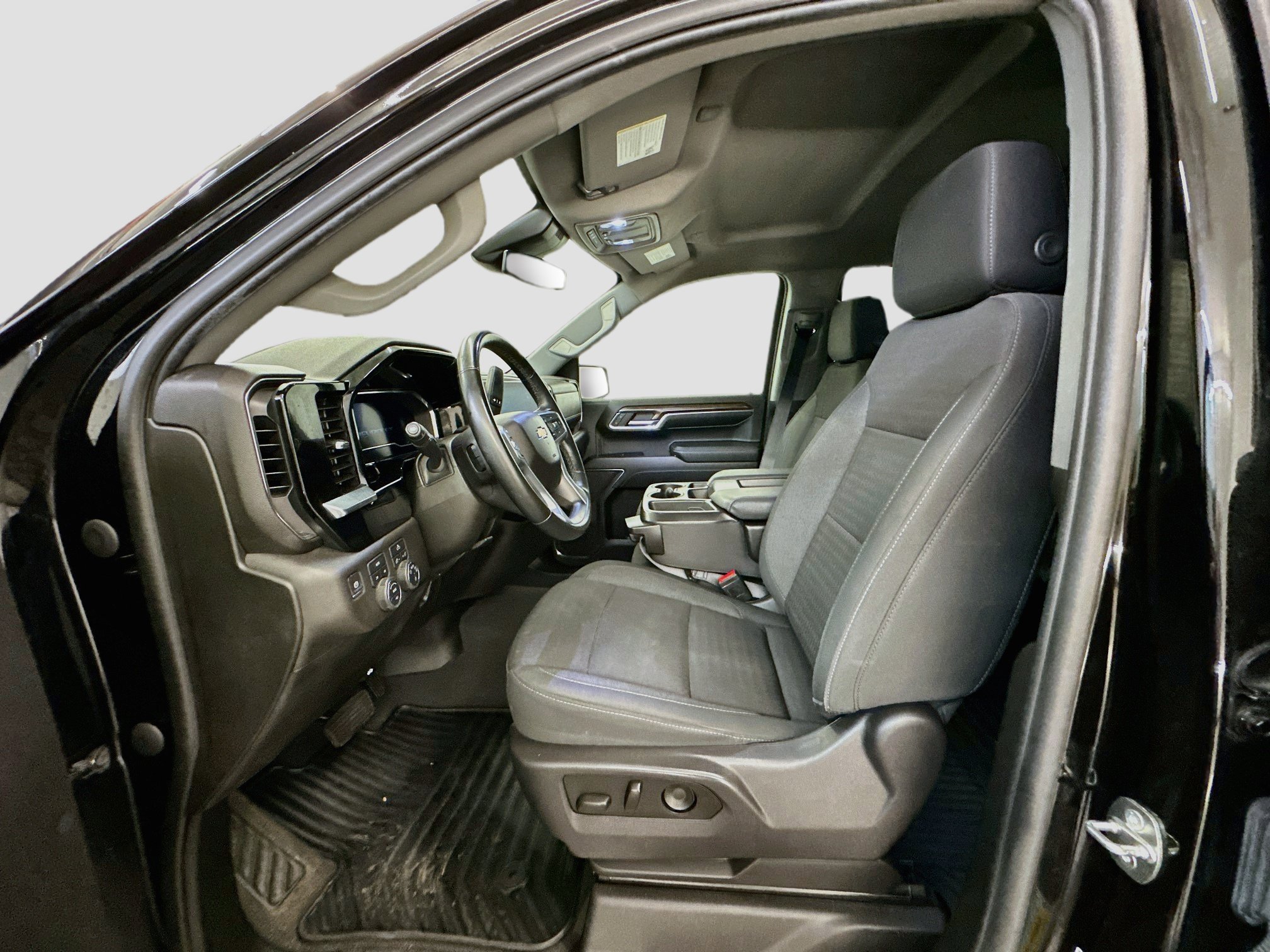 Used 2024 Chevrolet Silverado 1500 LT AWD/4WD image 13
