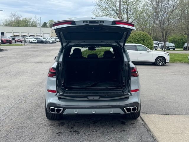 Certified 2025 BMW X5 M60i image 33