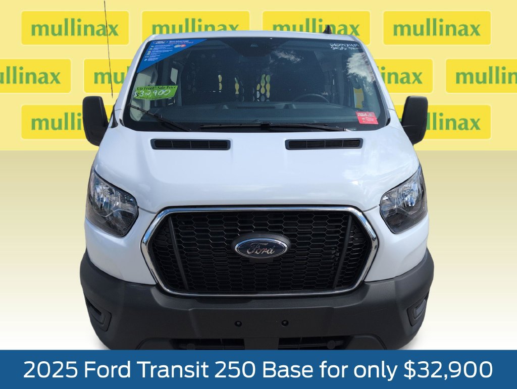 Used 2025 Ford Transit 250 Low Roof w/ Exterior Upgrade Package RWD image 13