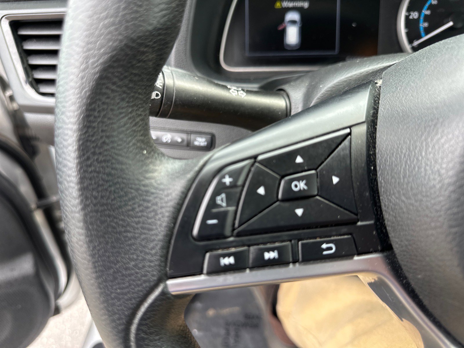 Used 2021 Nissan Leaf S w/ S Charge Package FWD image 19