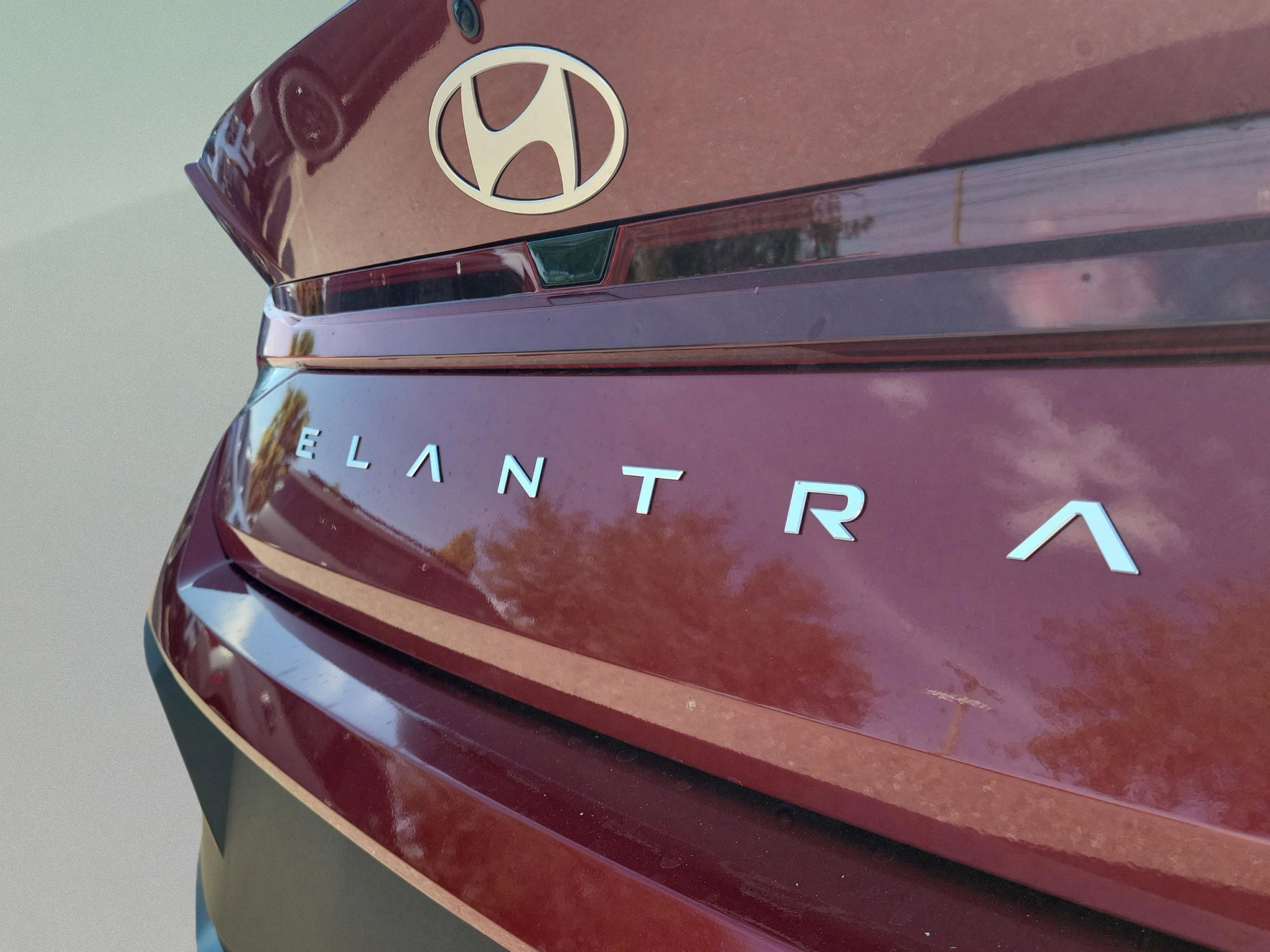 New 2026 Hyundai Elantra SE FWD image 27