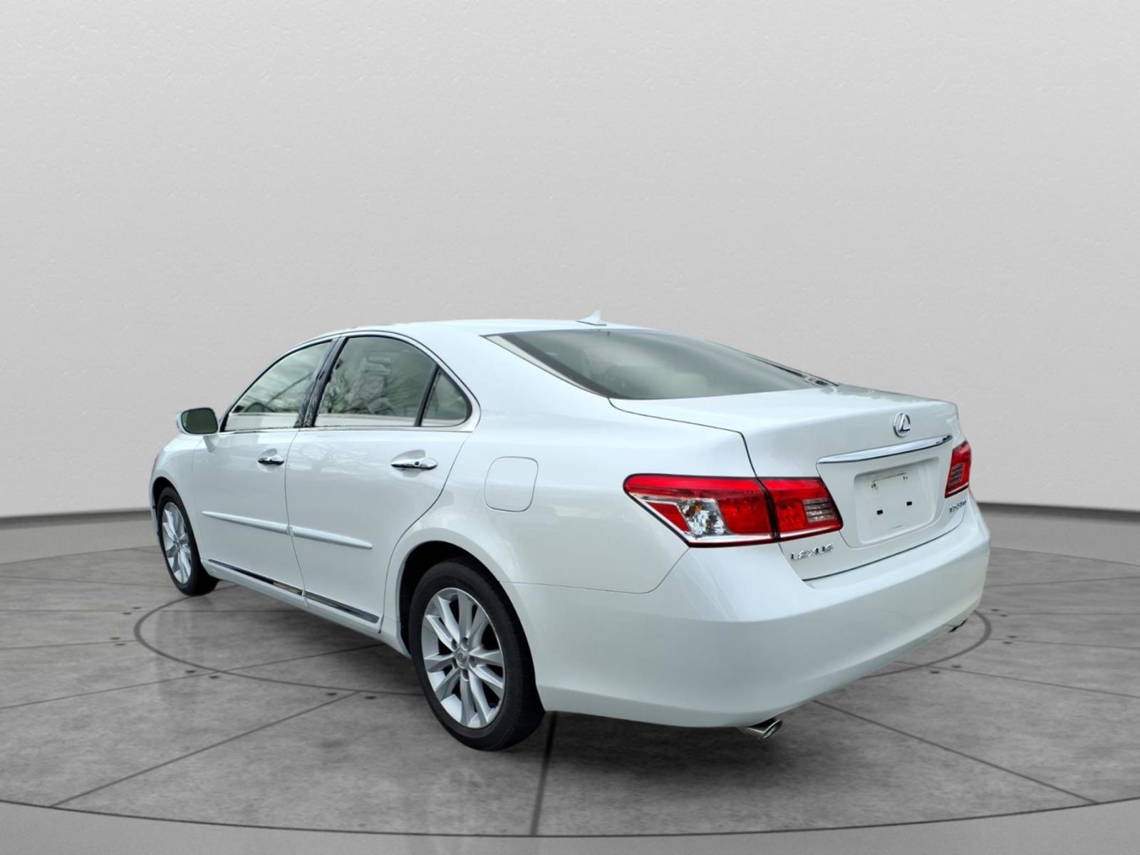 Used 2010 Lexus ES 350 image 6