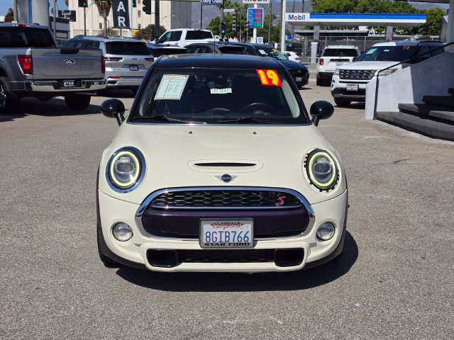 Used 2019 MINI Cooper S FWD image 2
