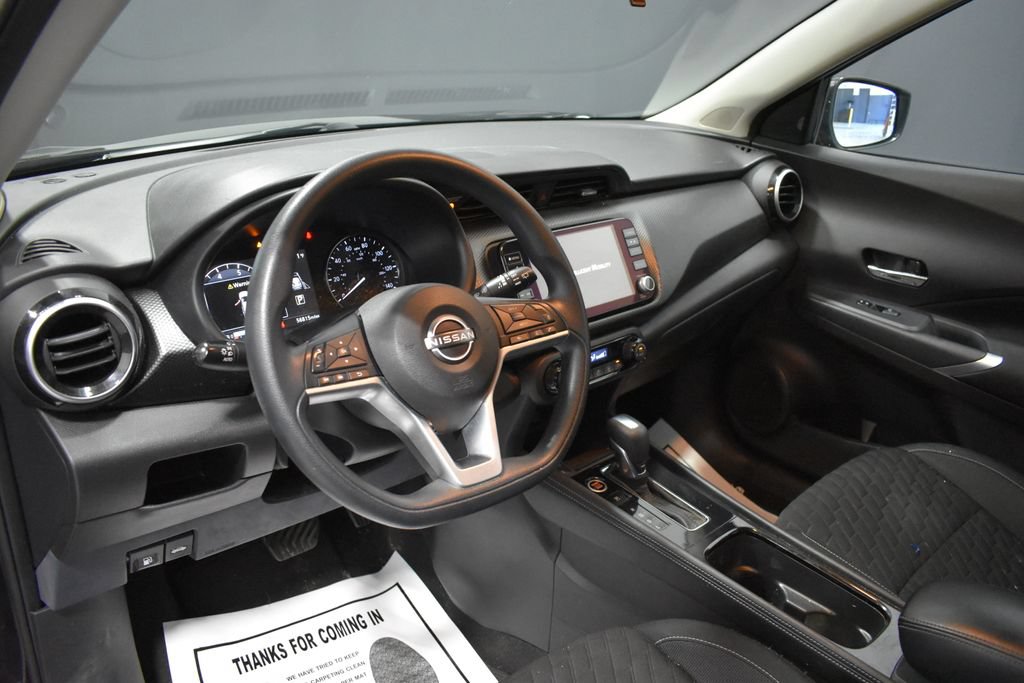 Used 2022 Nissan Kicks SV FWD image 4