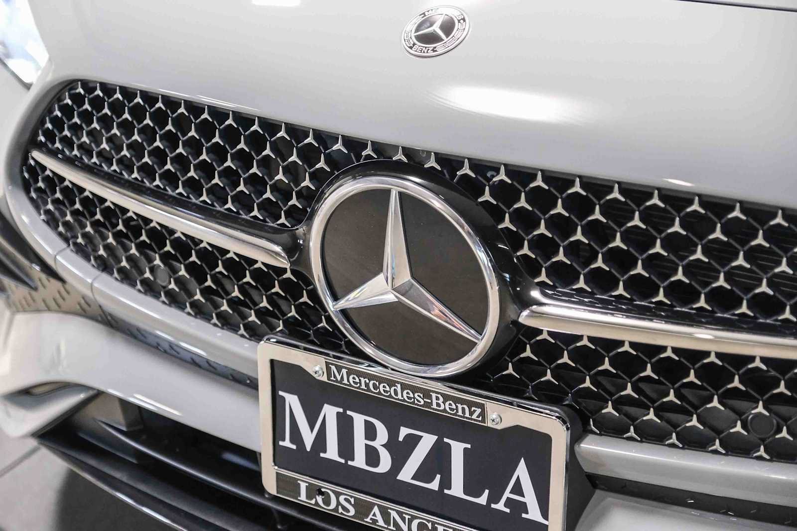 Certified 2026 Mercedes-Benz CLE 300 4MATIC Cabriolet image 13