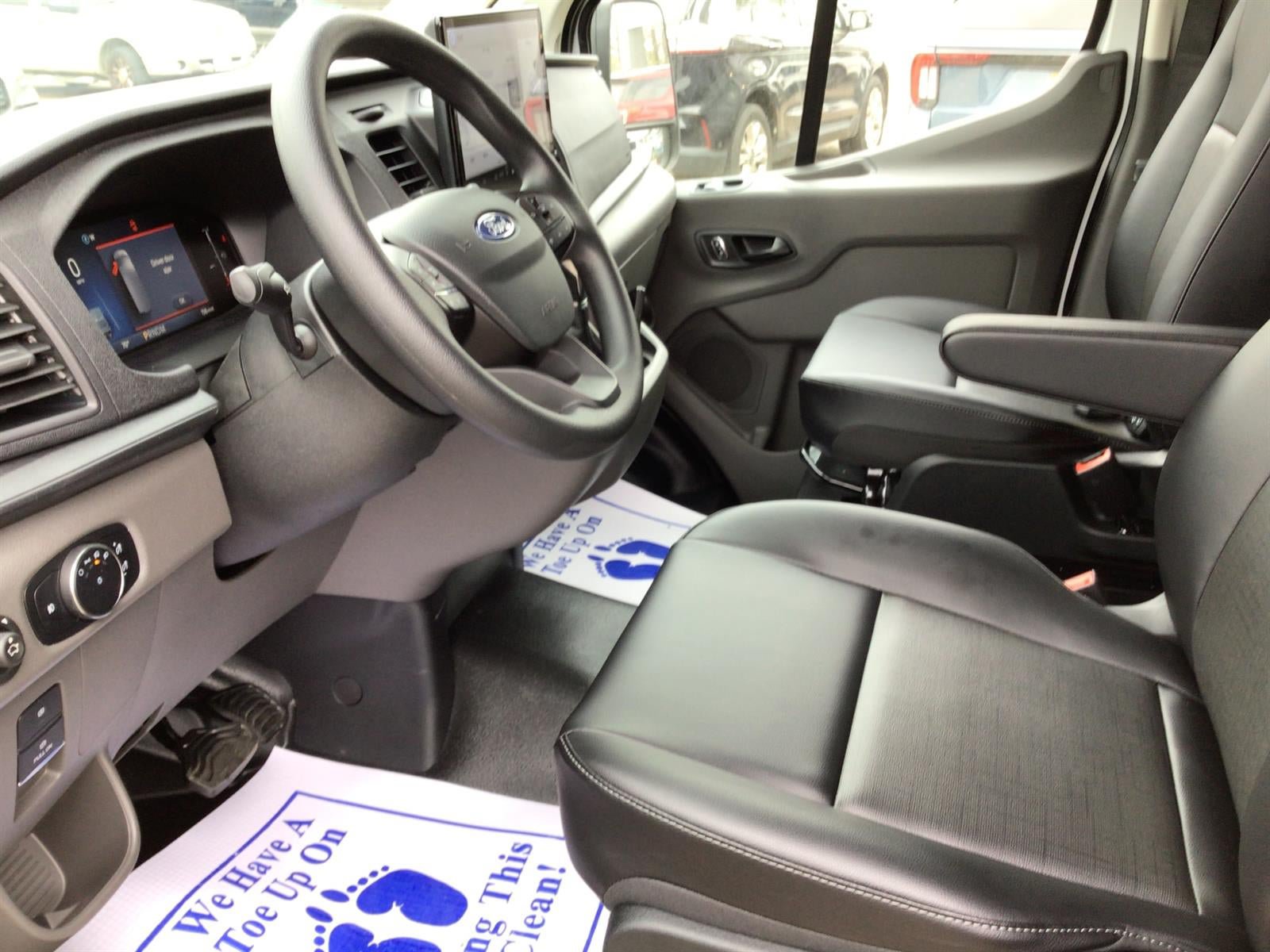New 2026 Ford Transit 250 Low Roof AWD w/ Exterior Upgrade Package image 13