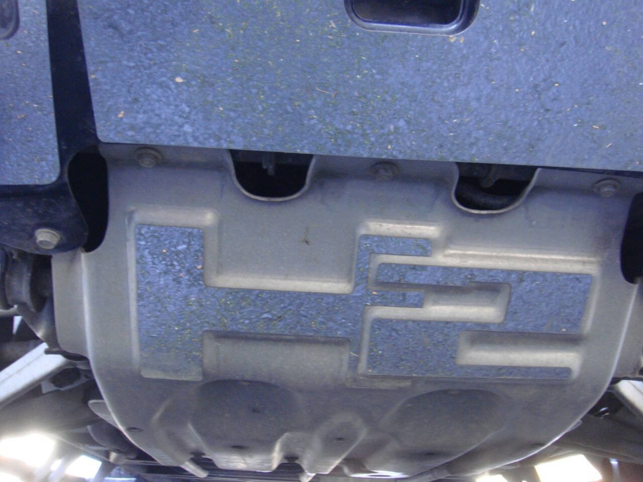 Used 2005 HUMMER H2 SUT w/ Preferred Equipment Group image 25