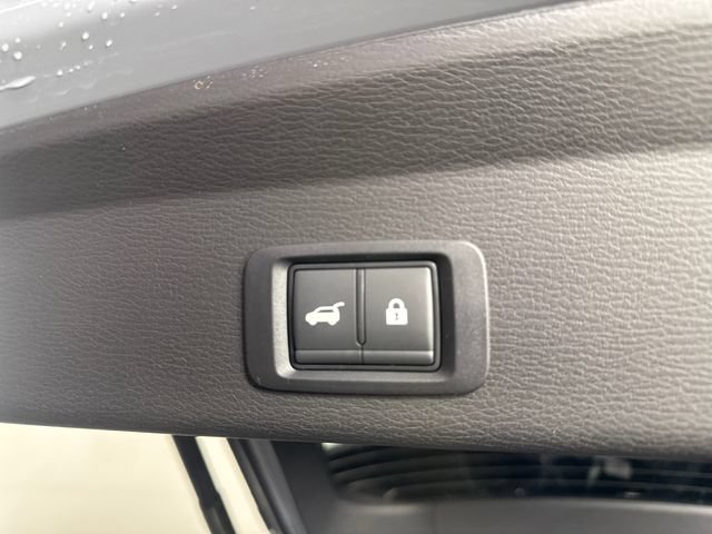 New 2026 Mitsubishi Outlander SE AWD/4WD image 8