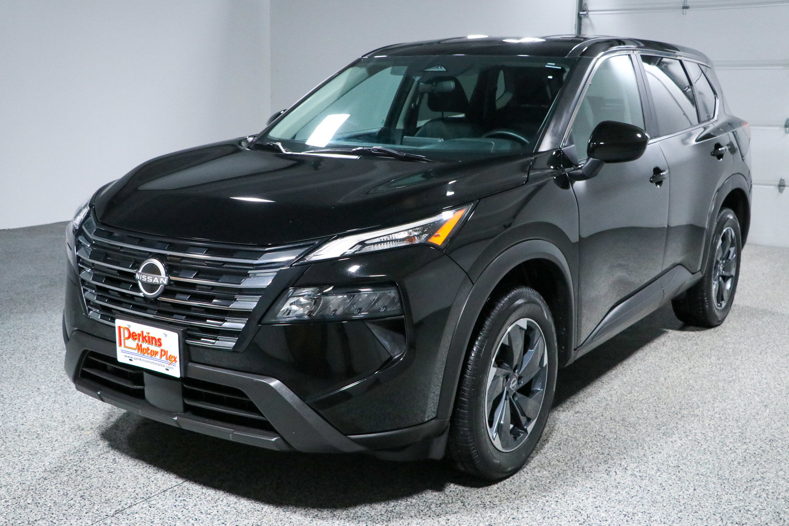 Used 2024 Nissan Rogue SV AWD/4WD image 31