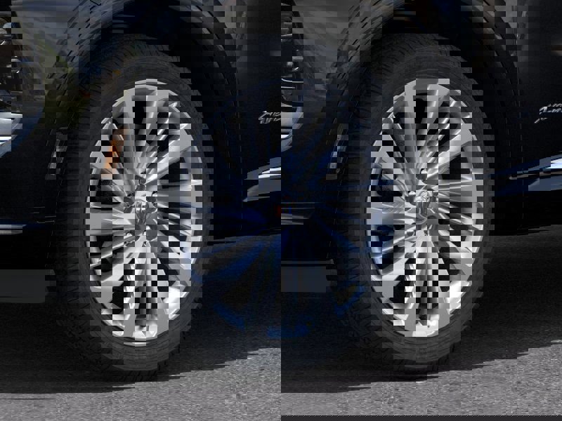 New 2025 Buick Envision Avenir image 9