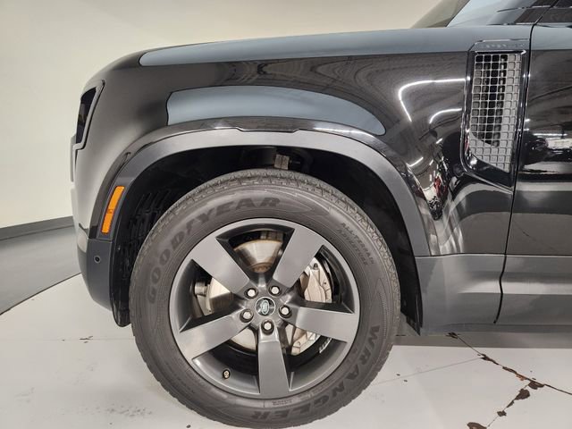 Used 2020 Land Rover Defender 110 HSE image 11