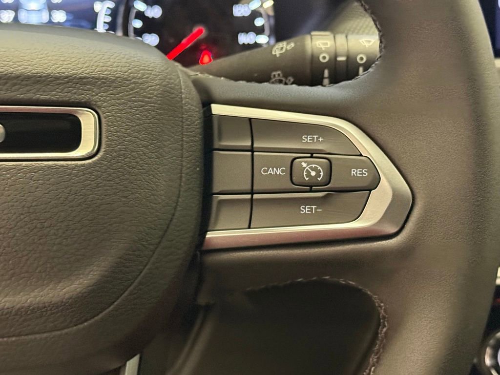 New 2026 Jeep Compass Latitude image 26