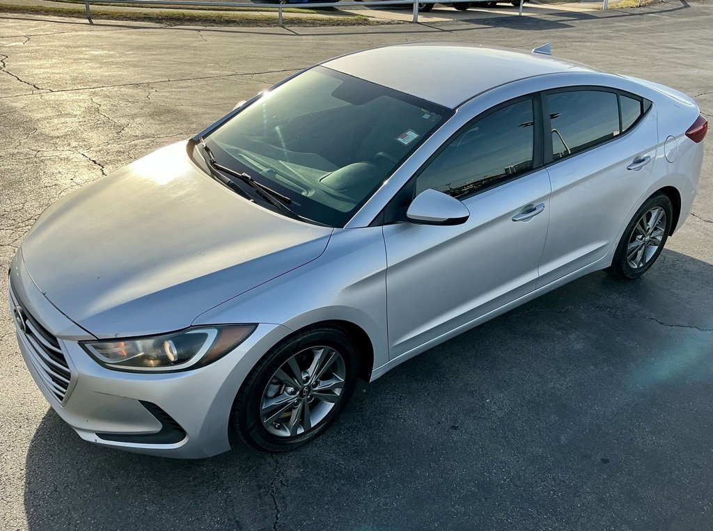 Used 2018 Hyundai Elantra SEL image 4