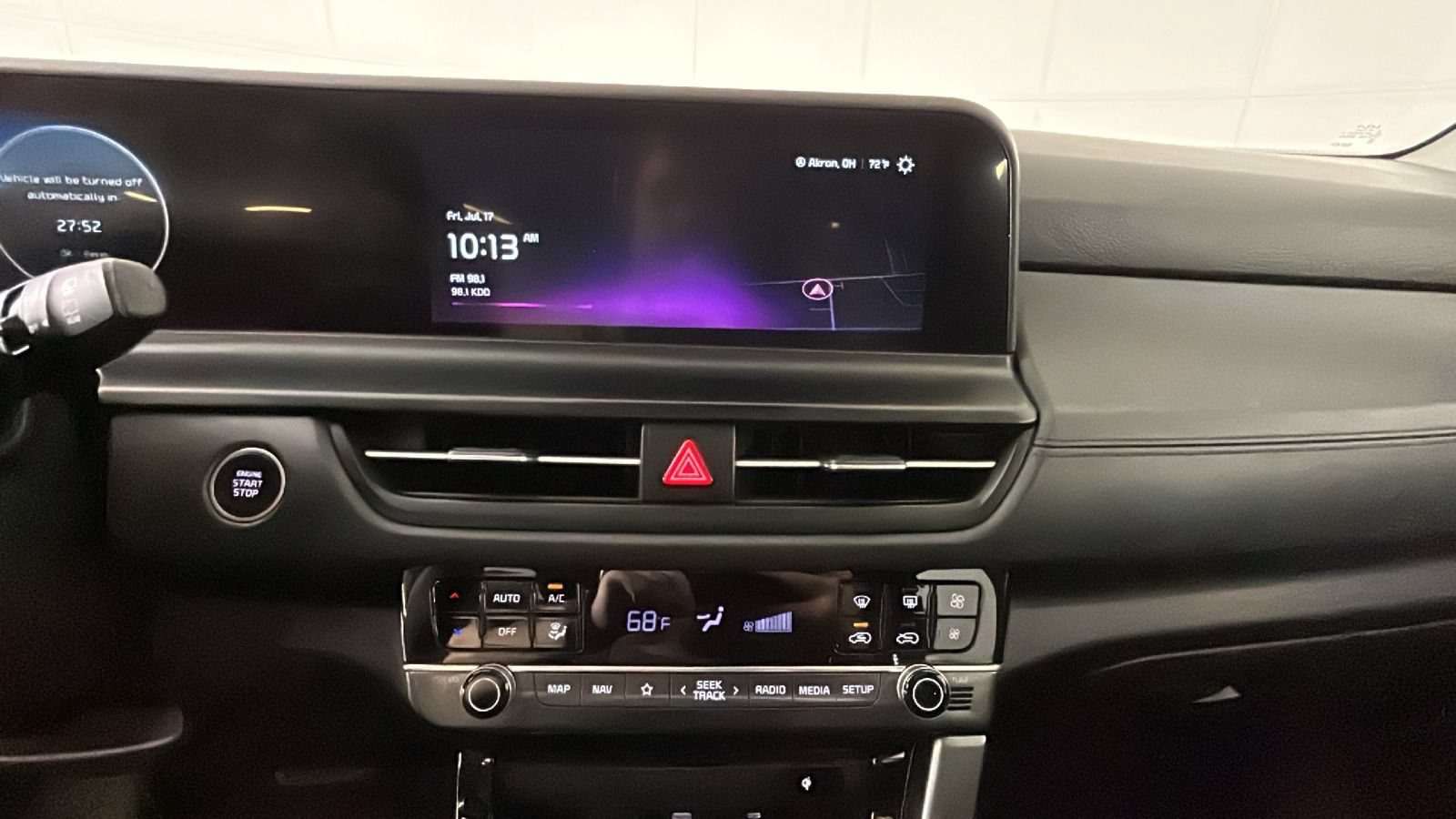 Used 2024 Kia Seltos EX AWD/4WD image 27