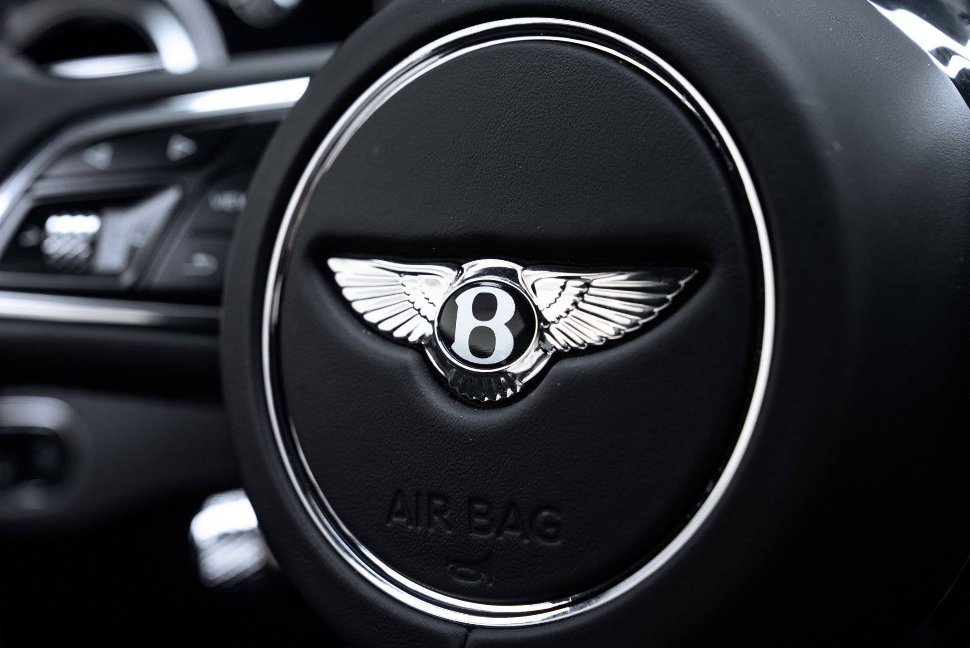 Used 2023 Bentley Continental GT Mulliner AWD/4WD image 39