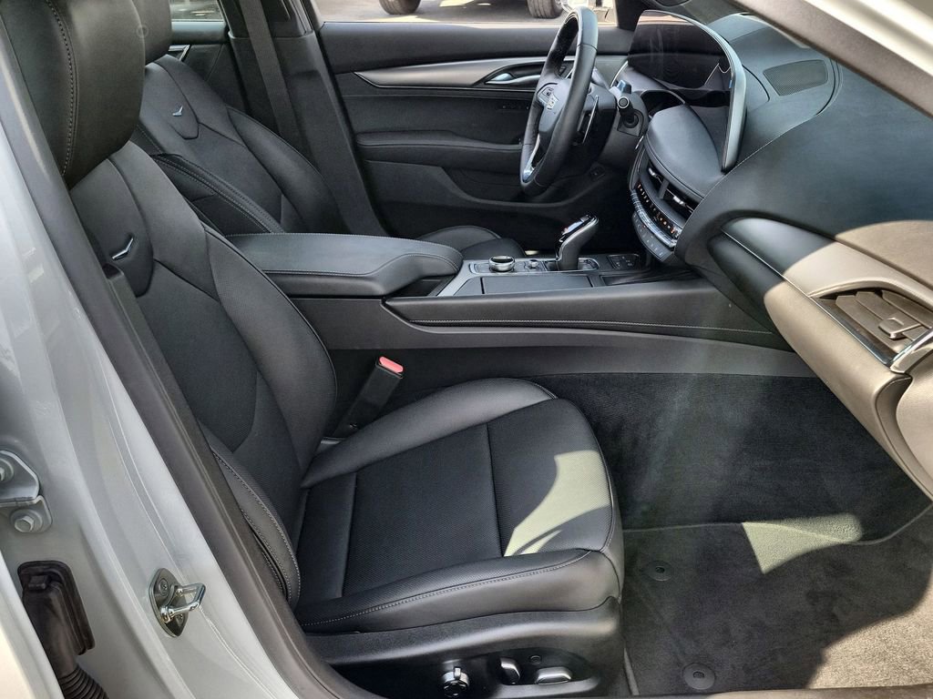 Used 2026 Cadillac CT5 Premium Luxury image 28