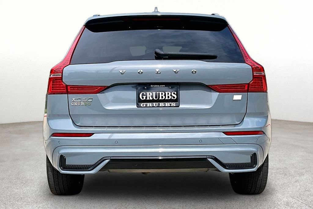 Used 2024 Volvo XC60 T8 Plus w/ Protection Package Premier AWD/4WD image 5