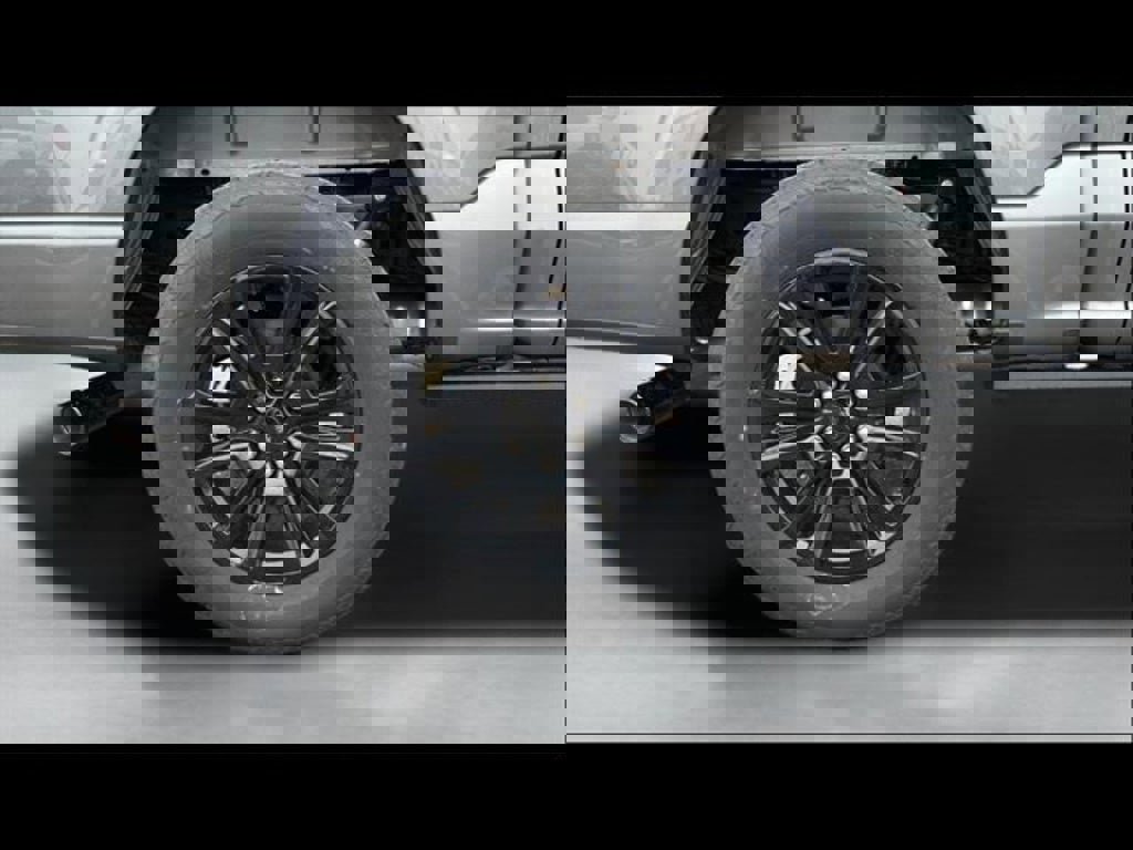 New 2025 Ford F150 Platinum w/ Equipment Group 702A High image 29