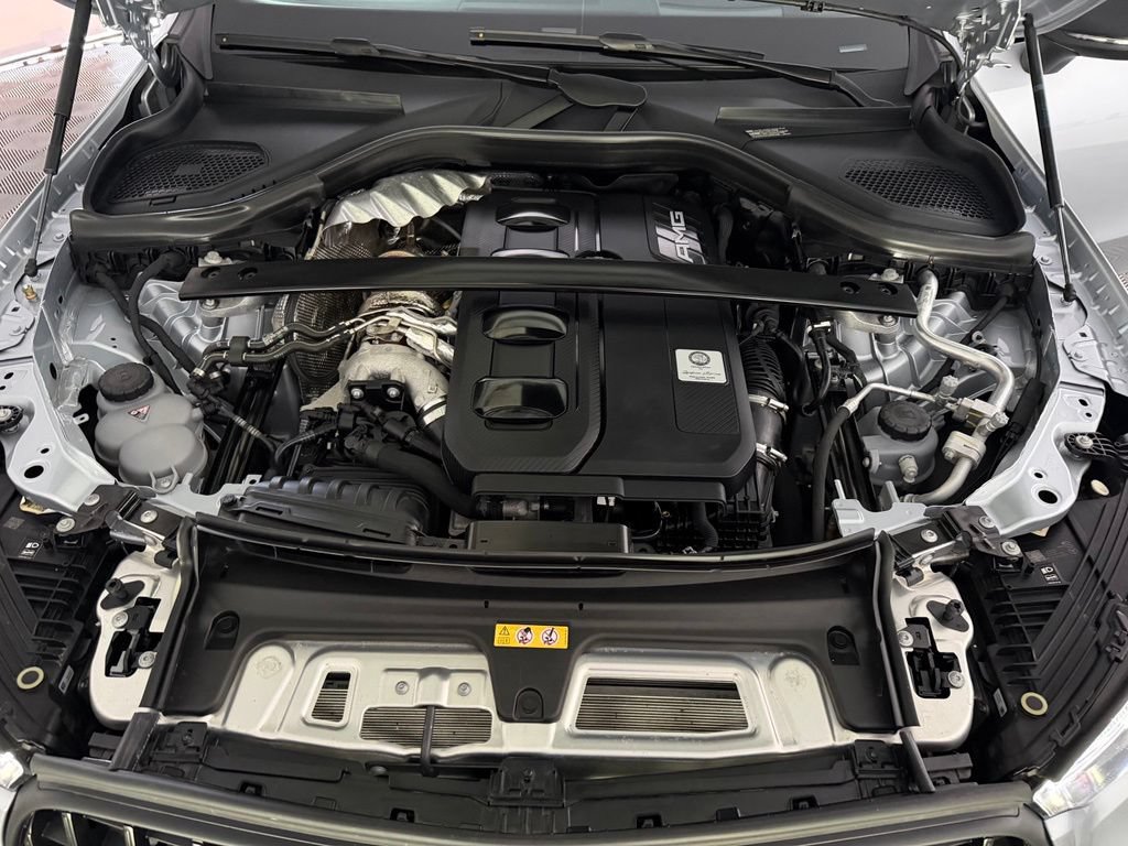 Used 2024 Mercedes-Benz GLC 43 AMG 4MATIC image 33