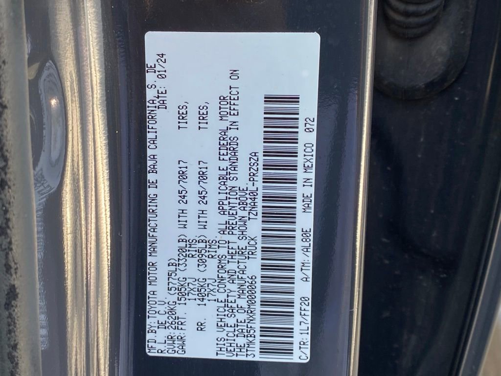 Used 2024 Toyota Tacoma SR5 RWD image 33