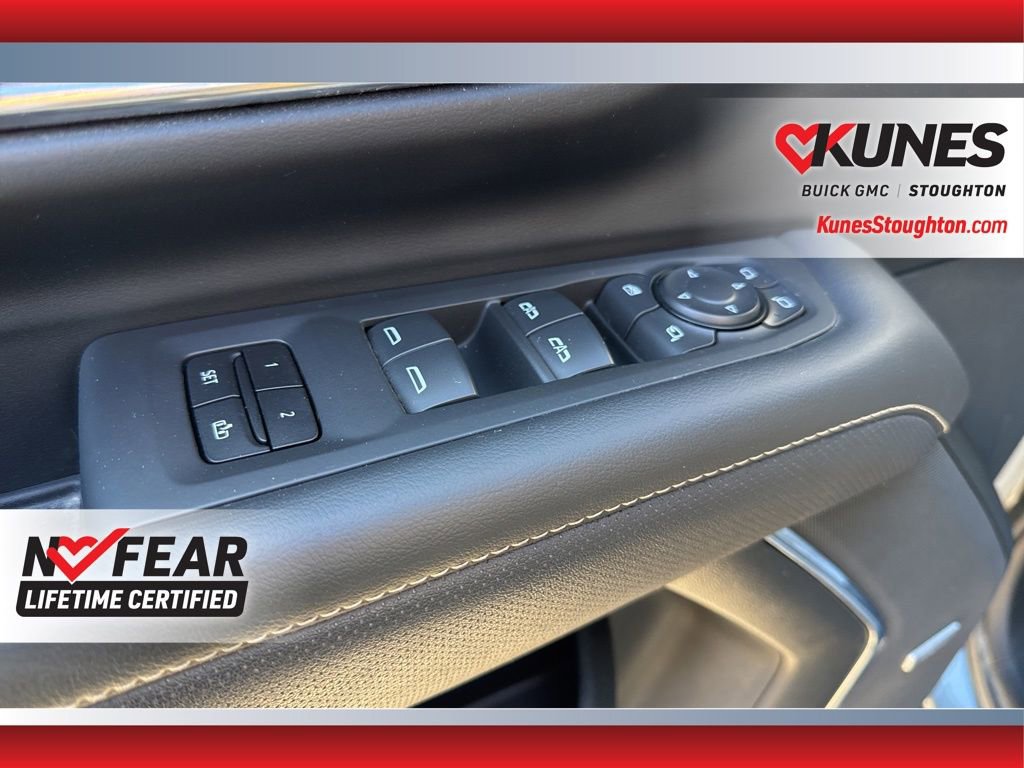 Used 2023 GMC Yukon XL SLT w/ SLT Premium Package AWD/4WD image 23