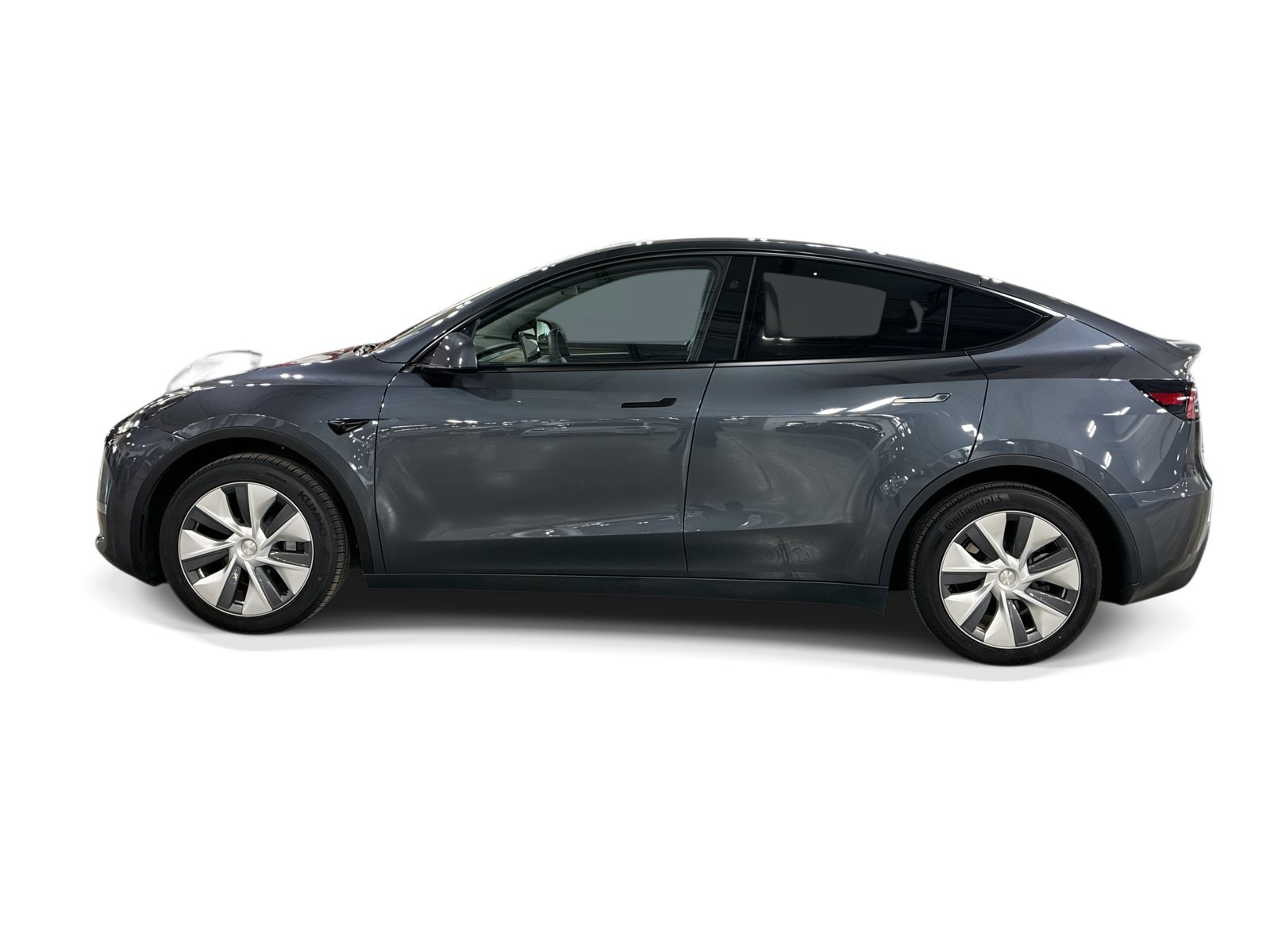 Certified 2023 Tesla Model Y Long Range AWD/4WD image 3
