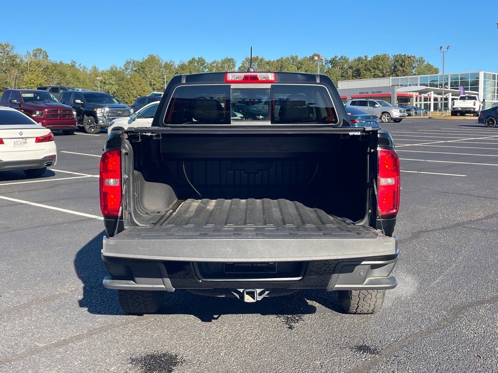 Used 2021 Chevrolet Colorado Z71 w/ Z71 Midnight Edition image 16