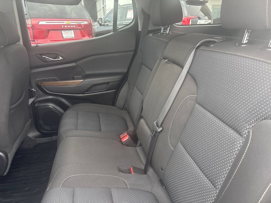 Used 2020 GMC Acadia SLE FWD image 29
