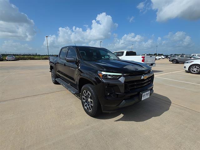 Used 2023 Chevrolet Colorado LT w/ LT Convenience Package III RWD image 4