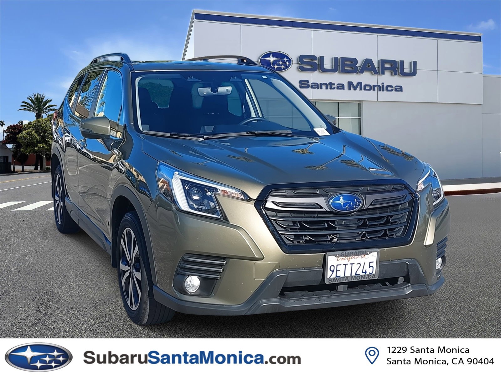 Certified 2023 Subaru Forester Limited image 1