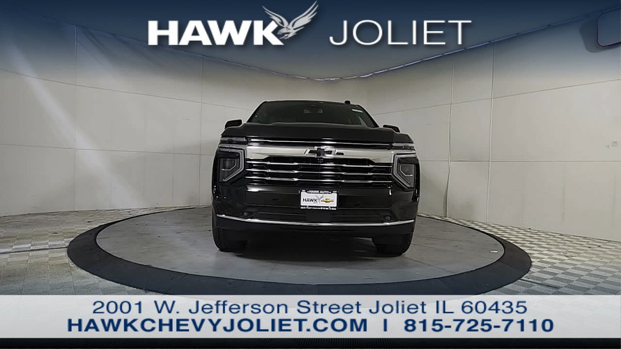 New 2026 Chevrolet Suburban LT w/ Comfort Package AWD/4WD image 3
