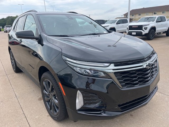 Used 2022 Chevrolet Equinox RS w/ LPO, Floor Liner Package